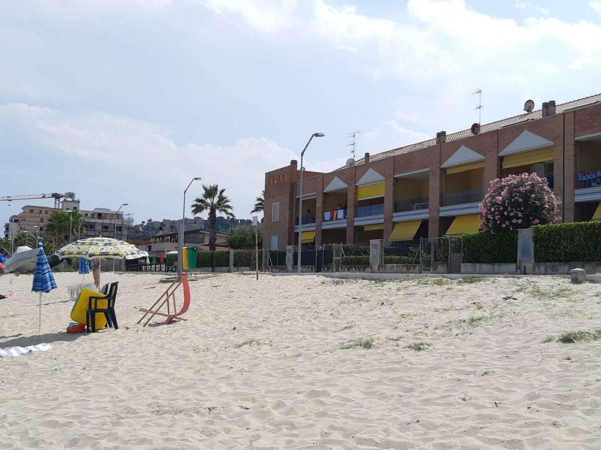 Appartamento Emilia Cupra Marittima Exterior photo